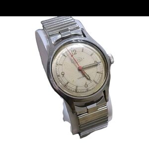 Silver Analog Men's Watch with Red Second Hand